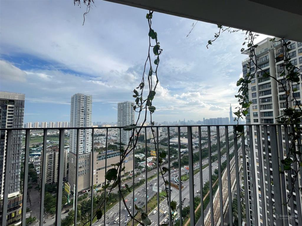 Cần bán gấp 2pn, 70m2  giá 6.8 tỷ bao phí tại masteri an phú