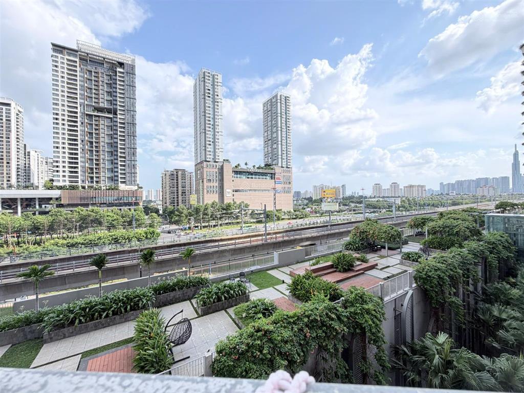 Cần bán gấp 2pn, 70m2  giá 6.8 tỷ bao phí tại masteri an phú
