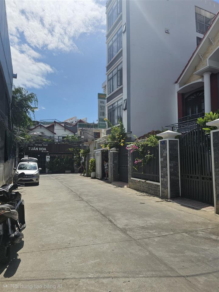 Biệt thự 197m2 đất  sổ hồng hoàn công  full nội thất  3,5km đến biển