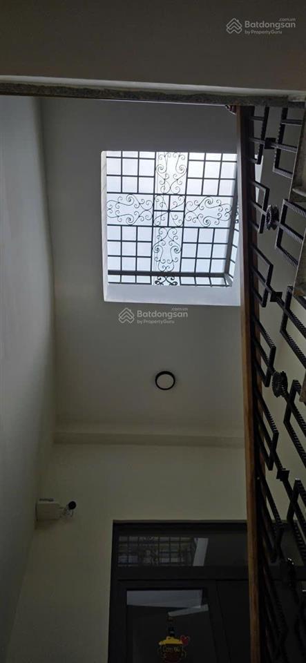 Chủ đăng bán ! nhà mới 4 tầng, gần sông saigon, công viên trước nhà, đường nhựa 10m giá 14 tỷ 900