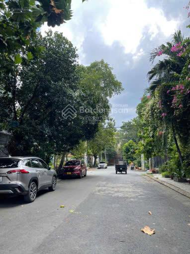 Chủ đăng bán ! nhà mới 4 tầng, gần sông saigon, công viên trước nhà, đường nhựa 10m giá 14 tỷ 900