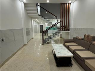 Chính chủ bán nhà 3 tầng giá tốt nhất khu vực  nhà mới dọn vào ở ngay