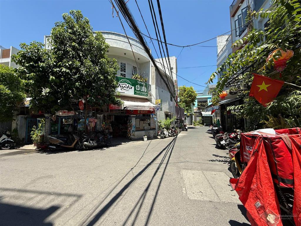 Hiếm có khó tìm  nhà 3 tầng giá tốt khu hải châu
