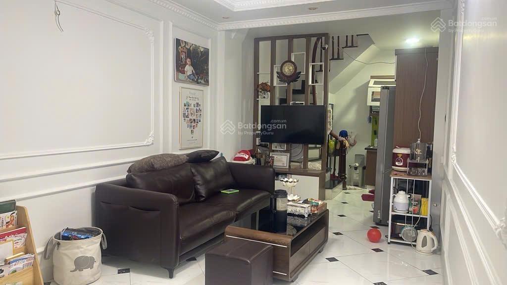 Bán nhà riêng tại âu dương lân, 7 tỷ vnd, 68m2, hàng hiếm view đẹp