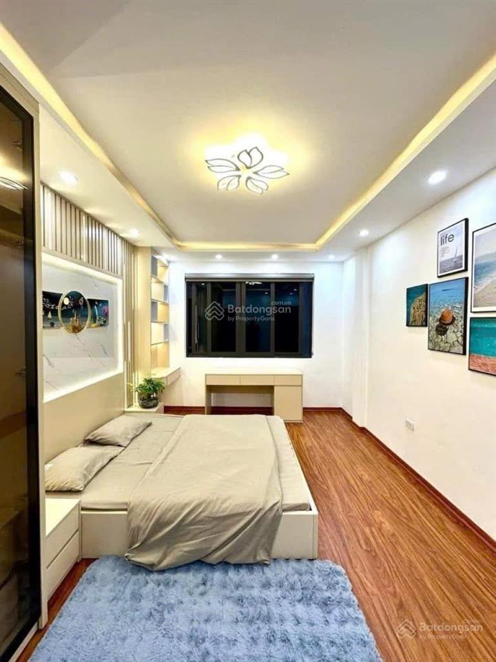 Bán nhà riêng tại phố tạ quang bửu, giá siêu hời 7 tỷ, 67m2, uy tín