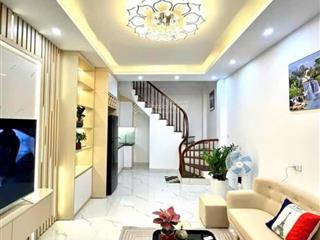 Bán nhà riêng tại phố tạ quang bửu, giá siêu hời 7 tỷ, 67m2, uy tín