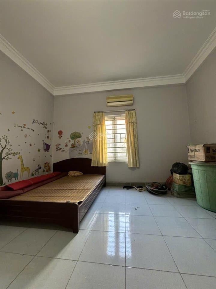 Bán nhà riêng tại quốc lộ 50, 7 tỷ, 75 m2, 5pn, 4wc, đầy đủ nội thất