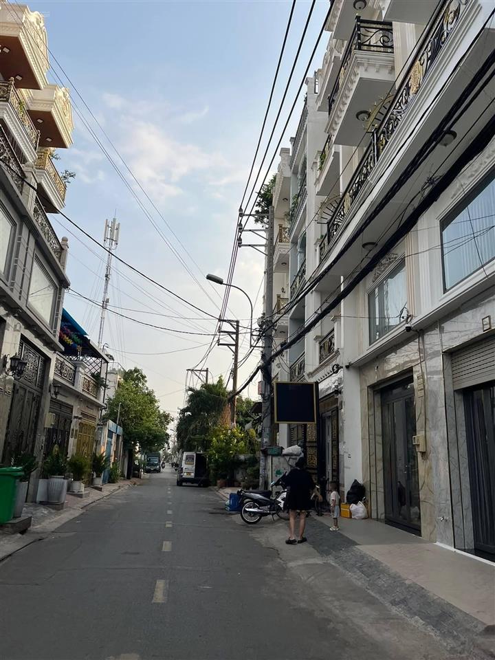 Bán nhà riêng tại âu dương lân, 7,6 tỷ, 72m2, 3pn, 2wc