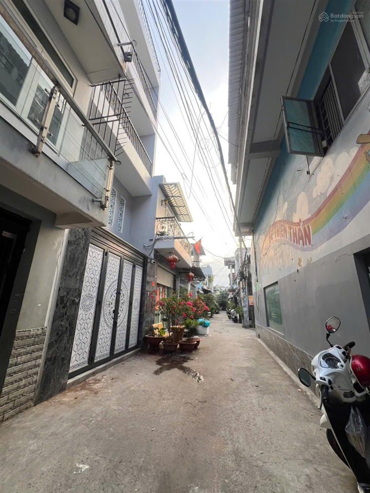 90a/19 âu dương lân, p.rạch ông, q.8, tp.hcm