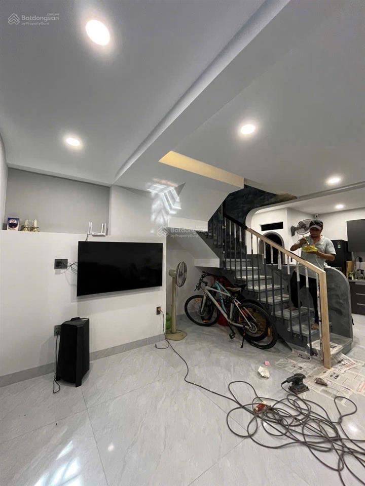 Nhà gần mặt tiền  76m  giá tốt dương bá trạc q8