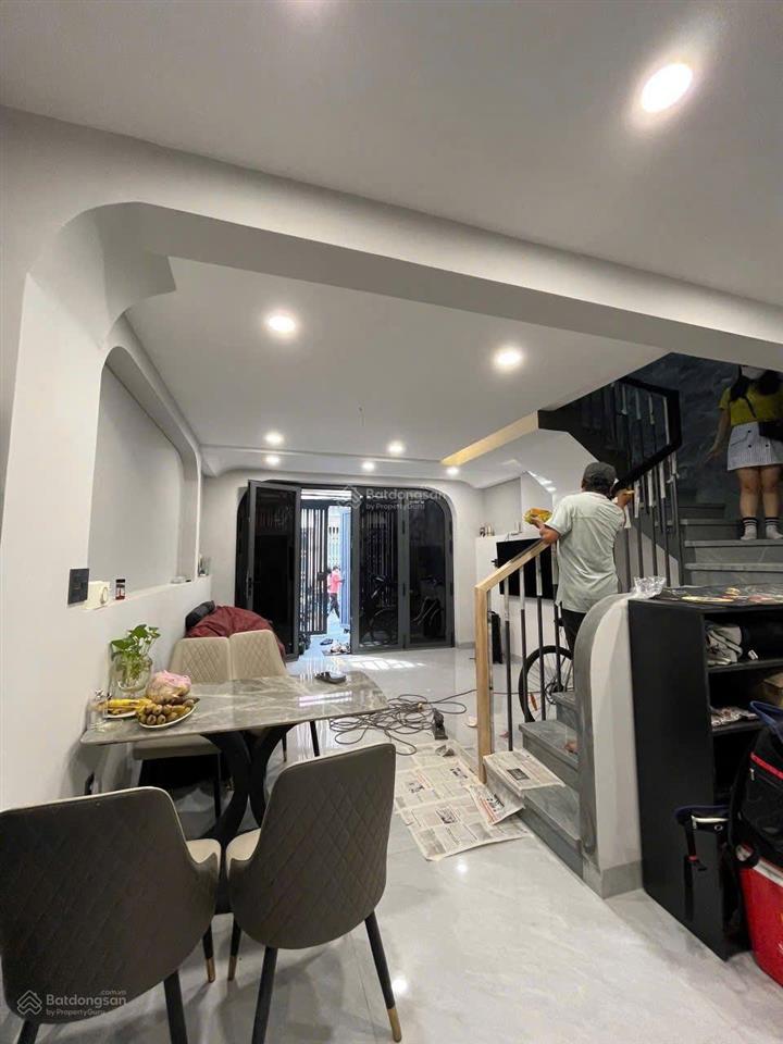 Nhà gần mặt tiền  76m  giá tốt dương bá trạc q8