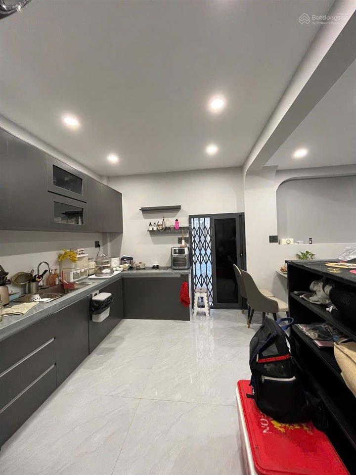 Nhà gần mặt tiền  76m  giá tốt dương bá trạc q8