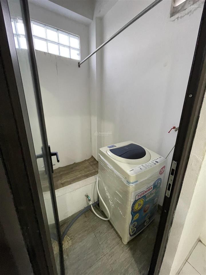 Phòng full đồ thang máy sang  xịn  mịn tại cuối 286 nguyễn xiển