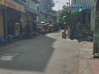 Hẻm 8m, đường lạc long quân gần vòng xoay hòa bình  dt 5,8x9,5m dtcn 56m giá 6,6 tỷ