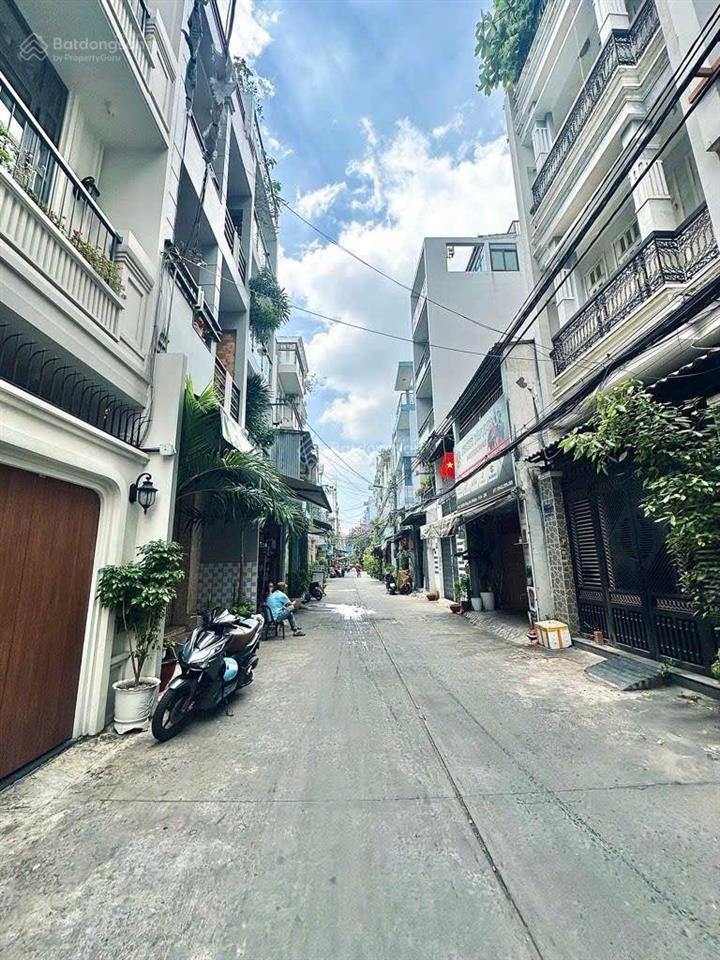 Nhà hẻm 7m gần vòng xoay lê đại hành, dt 4x13m 4 lầu