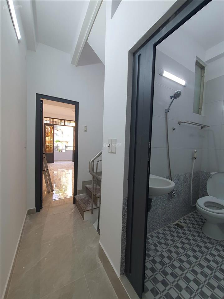 Bán nhà hẻm xe hơi đường nguyễn tiểu la, quận 10, dt 3,1x10,6m, 4 lầu, giá chỉ có 6,9 tỷ bl