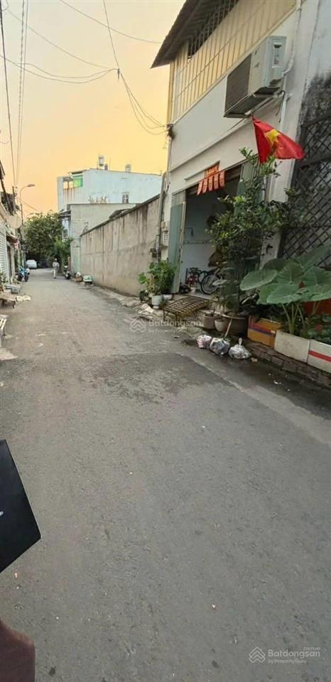 Bán nhà hẻm xe hơi, đường lạc long, quân, p5, quận 11, dt 3,5x13m