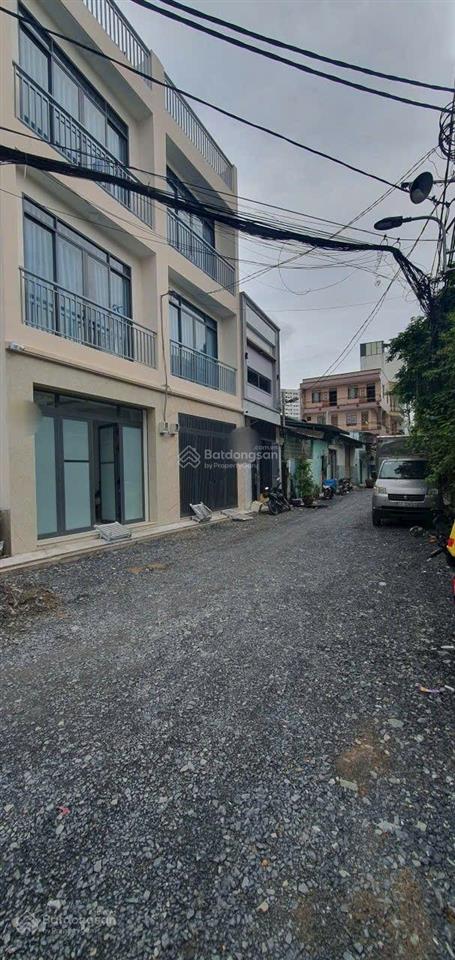 Bán nhà đường âu cơ gần vòng xoay lê đại hành, dt 4,1x10m trệt 2 lầu st