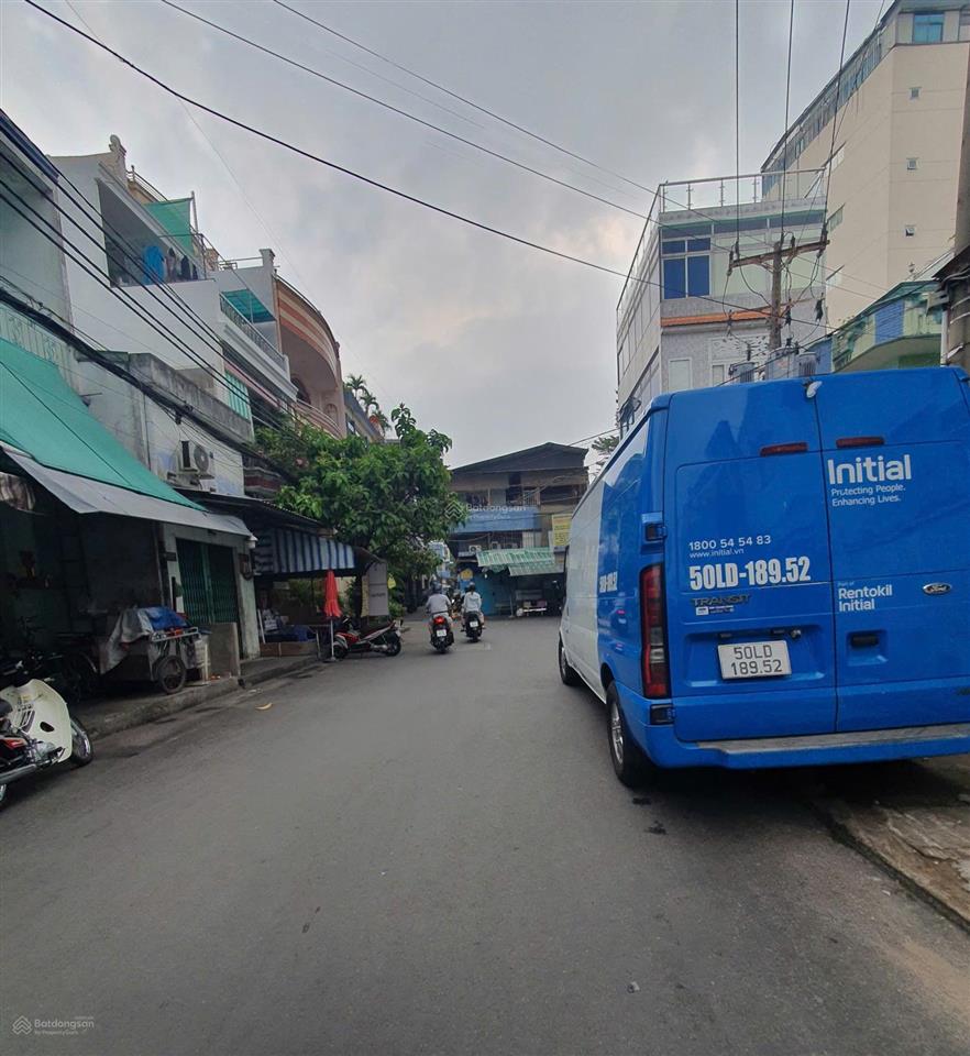 Lô góc hxh quận 11, dt 5x12m, c4 tiện xây mới giá 6,6 tỷ