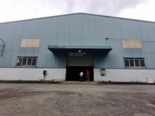 Cho thuê kho 4500m2 giá rẻ ở bến lức. đường xe container, pccc, trạm hạ thế
