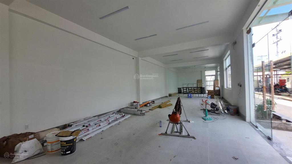 Cho thuê kho xưởng 5.200m2 (xd 3.500m2) kcn hải sơn, đức hòa. mới 100%, pccc tự động, trạm hạ thế