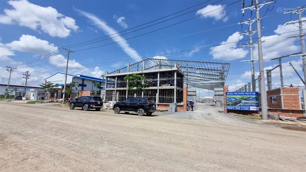 Cho thuê kho xưởng 5.200m2 (xd 3.500m2) kcn hải sơn, đức hòa. mới 100%, pccc tự động, trạm hạ thế