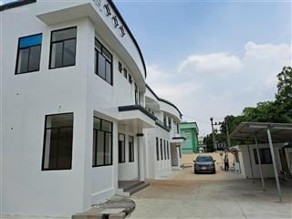 Cho thuê kho xưởng 7000m2 (xd 4200m2) kcn thành phố tân an. có pccc tự động, trạm 1000kva. giá rẻ