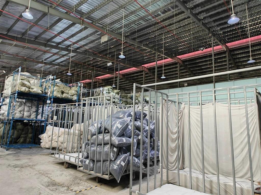 Cho thuê kho 1780m2 ở tân tạo, bình tân, pccc tự động, đường xe container, giá 110k bao vat