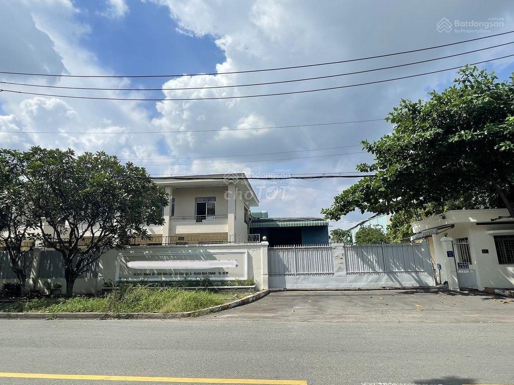 Cho thuê kho xưởng 6000m2 (xd 4000m2) mỹ yên, bến lức. đường xe container, pccc tự động. giá 250tr