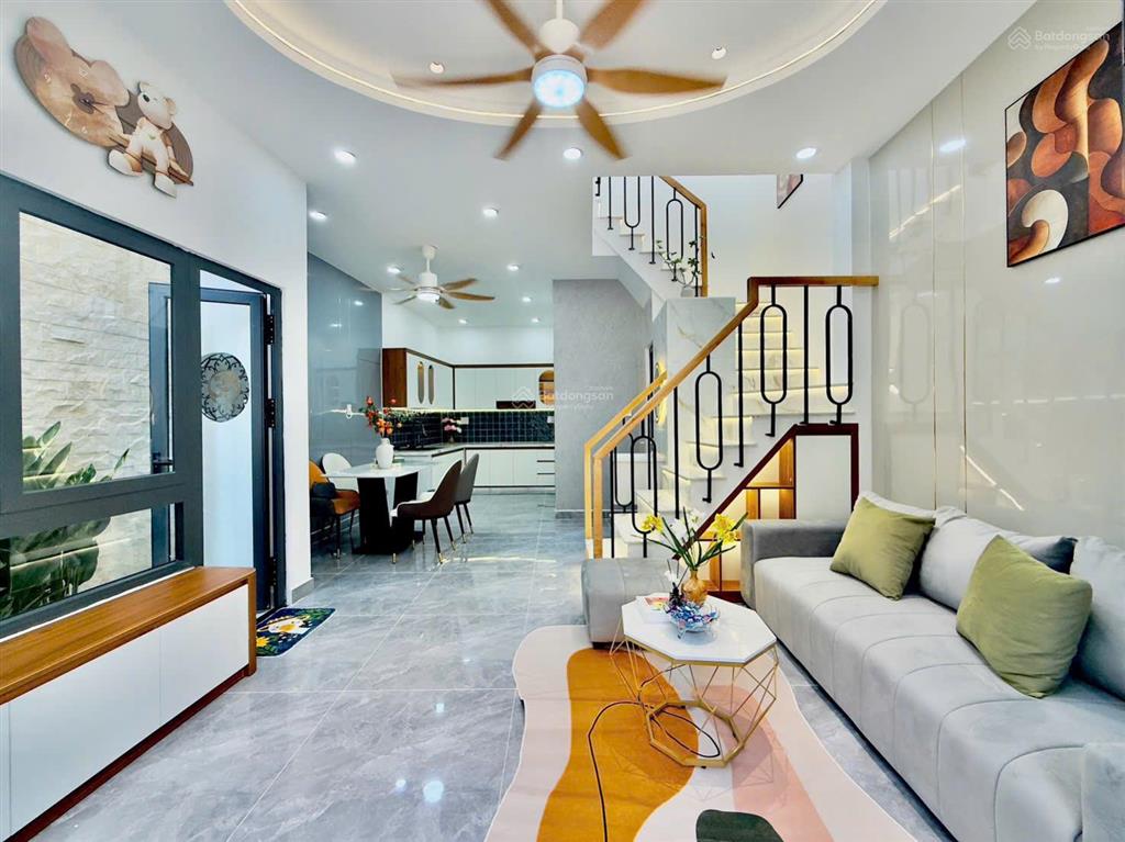 Nhà đẹp gò vấp ngang 5m, 50m2 đất 3pn chỉ 6,37 tỷ, nhà mới, full nội thất, vị trí thuận tiện