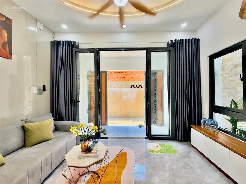 Nhà đẹp gò vấp ngang 5m, 50m2 đất 3pn chỉ 6,37 tỷ, nhà mới, full nội thất, vị trí thuận tiện