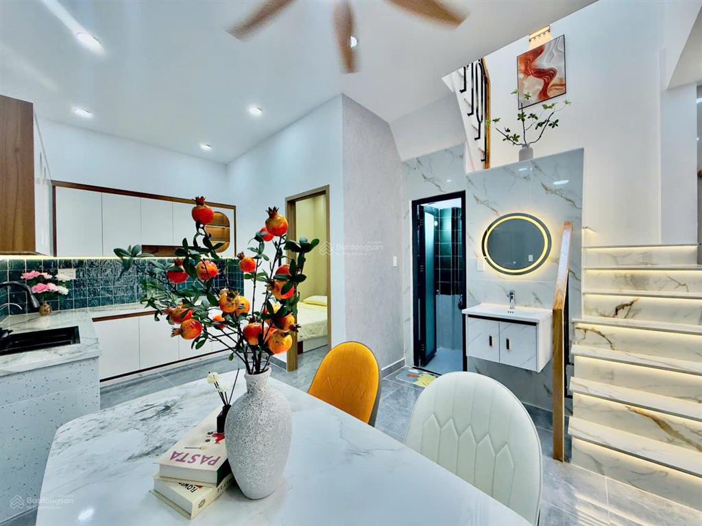 Nhà đẹp gò vấp ngang 5m, 50m2 đất 3pn chỉ 6,37 tỷ, nhà mới, full nội thất, vị trí thuận tiện