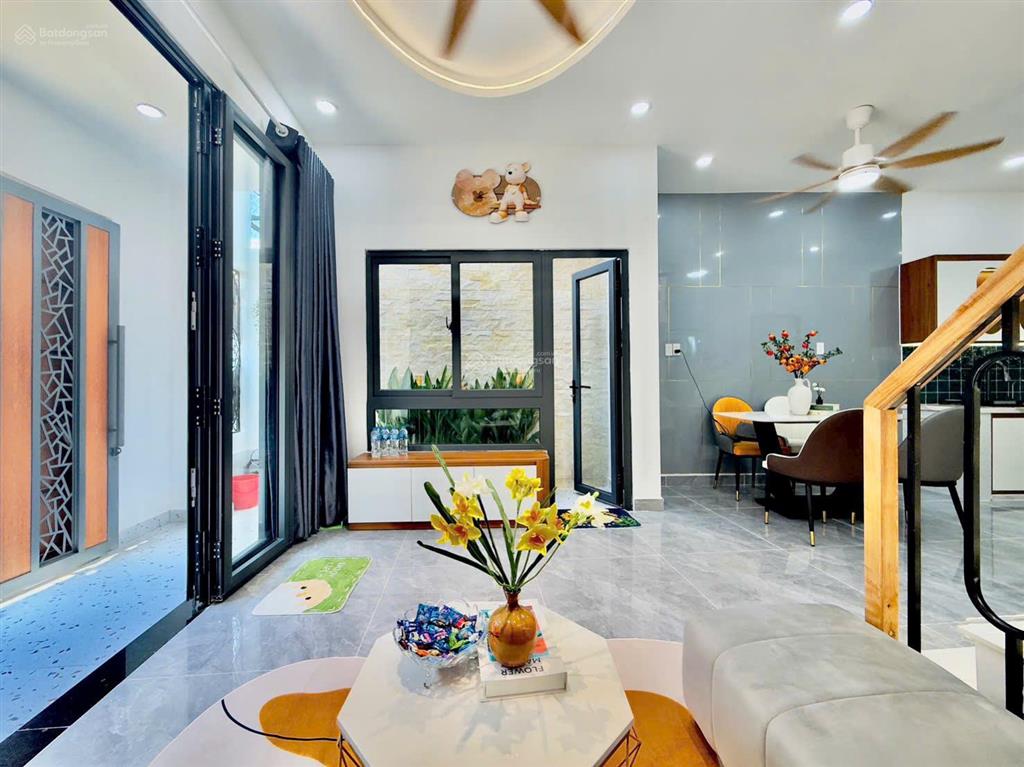 Nhà đẹp gò vấp ngang 5m, 50m2 đất 3pn chỉ 6,37 tỷ, nhà mới, full nội thất, vị trí thuận tiện