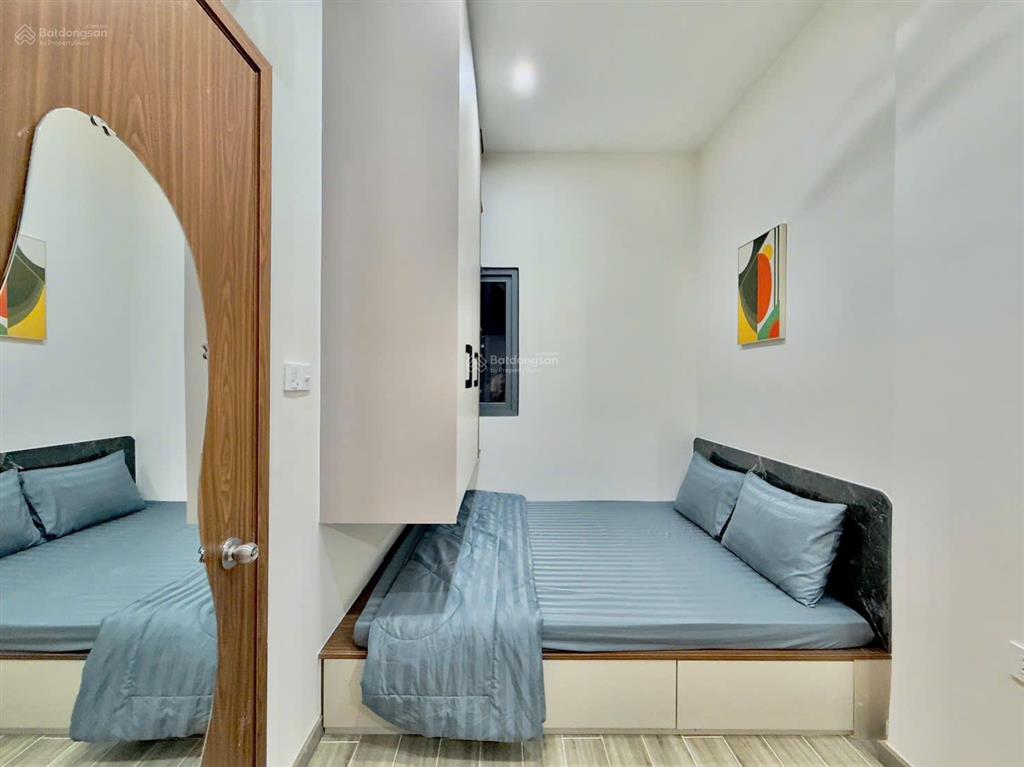 Bán nhà nguyên căn làm chdv khu vip phú nhuận phan xích long, diện tích đất 77m2, nở hậu