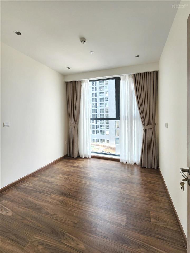 Căn góc 2pn hướng đn 71m2, giá tốt thứ 2 dự án, 4,7 tỷ bao thuế phí sang tên