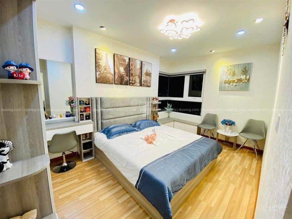 Chính chủ cần bán căn city gate tower 2 phòng 73m2 từ 2.7 tỷ, căn 3pn 3.4 tỷ