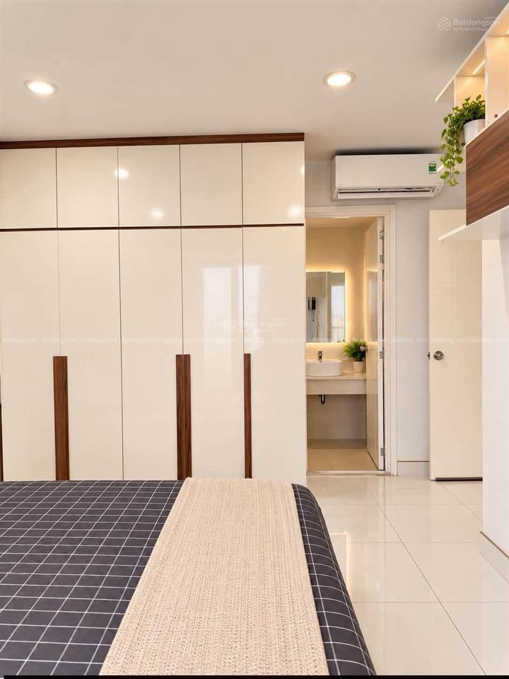 Cần bán căn city gate 15 võ văn kiệt 3 phòng ngủ 2 vệ sinh 3,4 tỷ 92m2