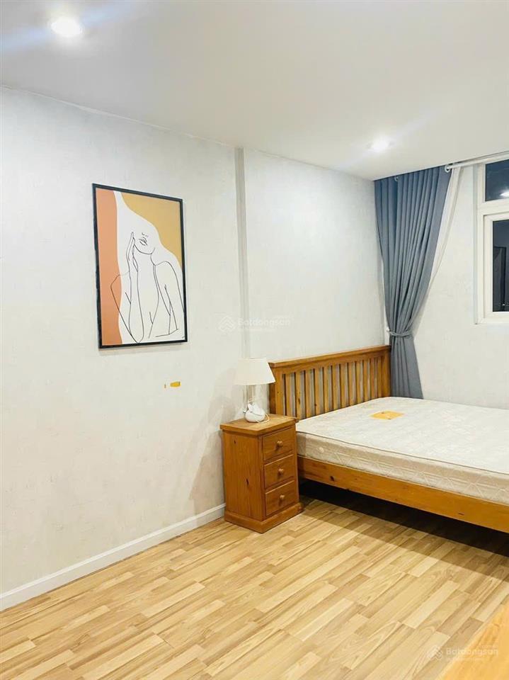 City gate 15 võ văn kiệt phường 16 giá 2,8 tỷ có nội thất 73m2 gồm 2 pn 2 vs