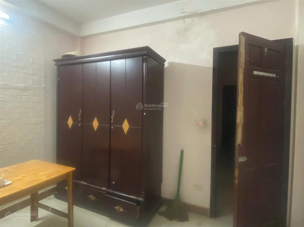 Chính chủ cho thuê phòng trọ ở ngã tư sở  2 triệu  vào được luôn