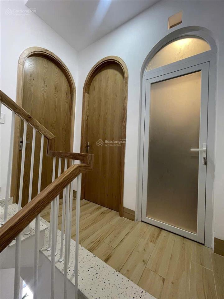 Bán nhà 3 lầu, sân thượng phạm văn bạch, p 12, q.gò vấp, 160m sàn, 7 tỷ vnd