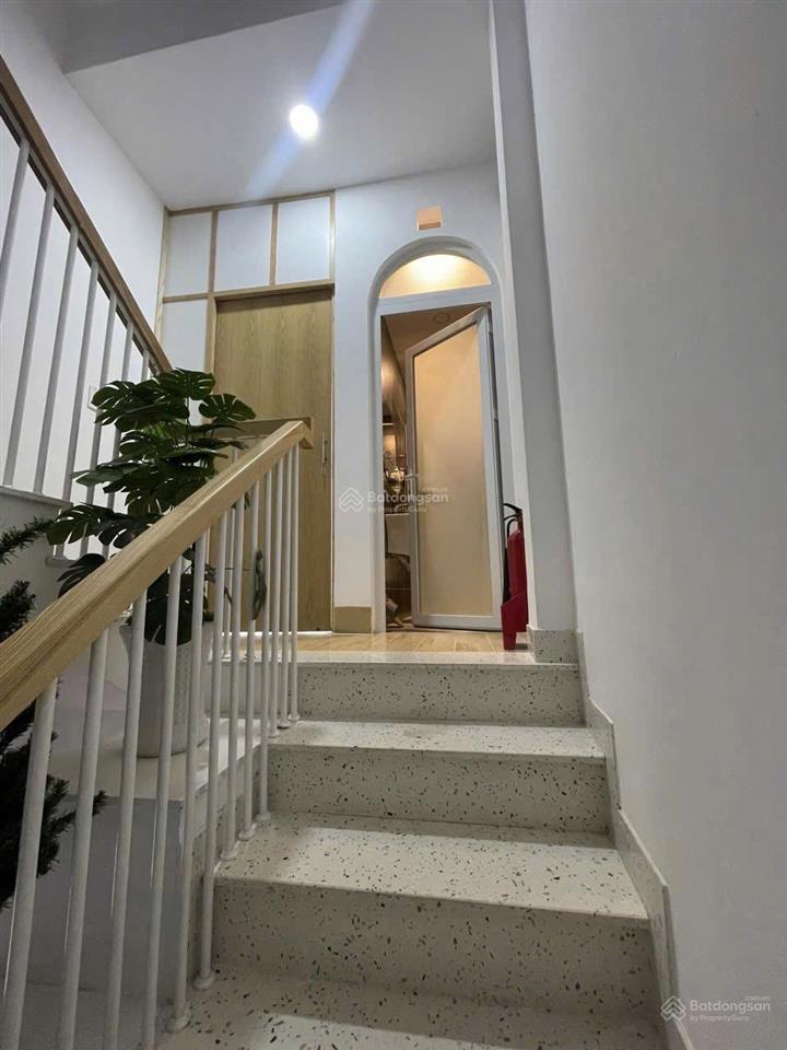 Bán nhà 3 lầu, sân thượng phạm văn bạch, p 12, q.gò vấp, 160m sàn, 7 tỷ vnd