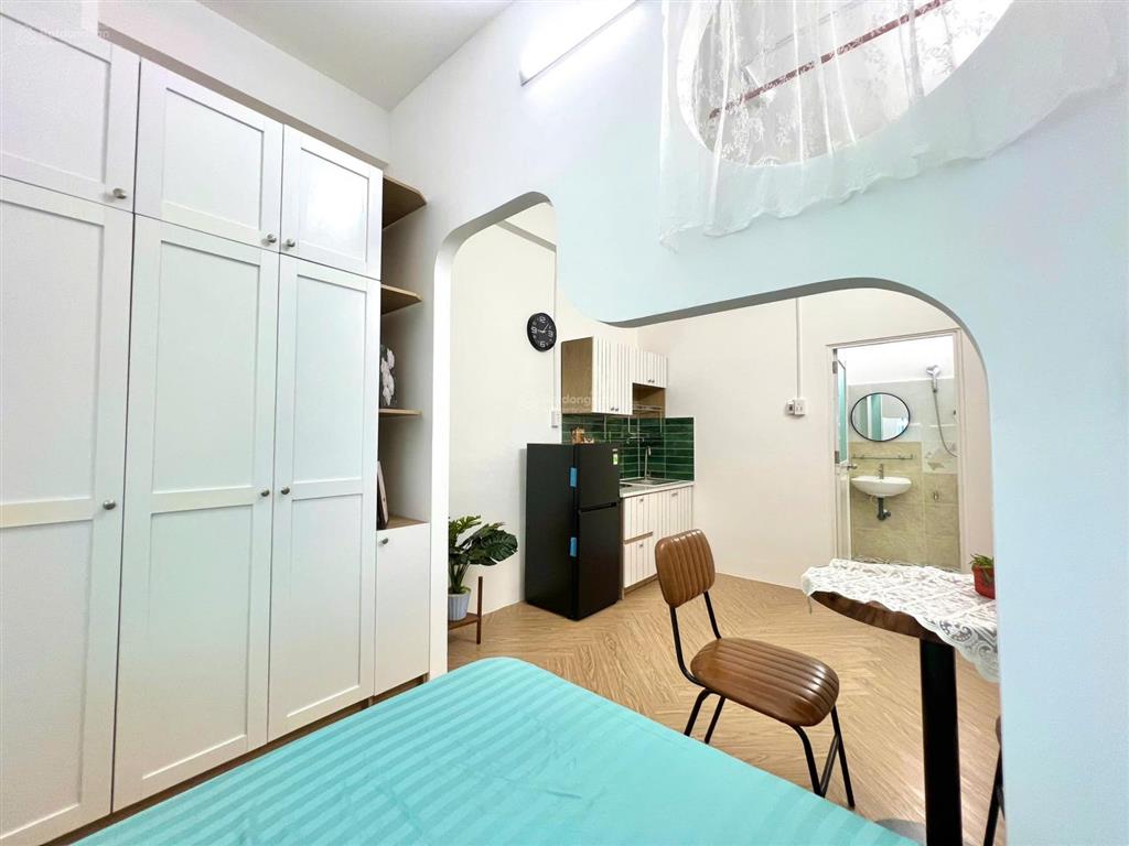 Chdv đủ nội thất siêu xinh, 50/13 trường sơn, phường 2, quận tân bình (đối diện sb tân sơn nhất)