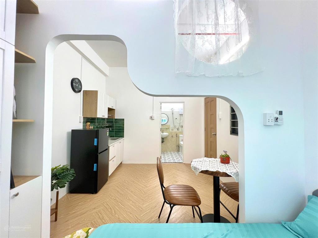 Chdv đủ nội thất siêu xinh, 50/13 trường sơn, phường 2, quận tân bình (đối diện sb tân sơn nhất)