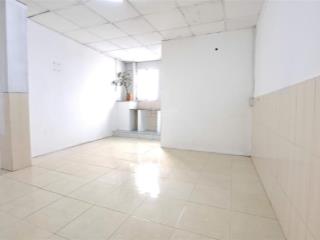 Phòng giá rẻ 2.7tr/th, 26 tân sơn nhì q. tân phú (gần đh công thương)