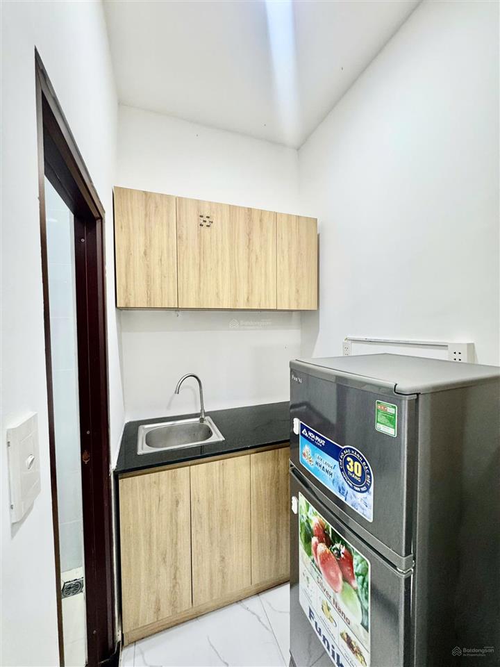 Phòng studio đủ nội thất chỉ 4.8tr/tháng, 79 hồ bá kiện quận 10  0944 397 ***