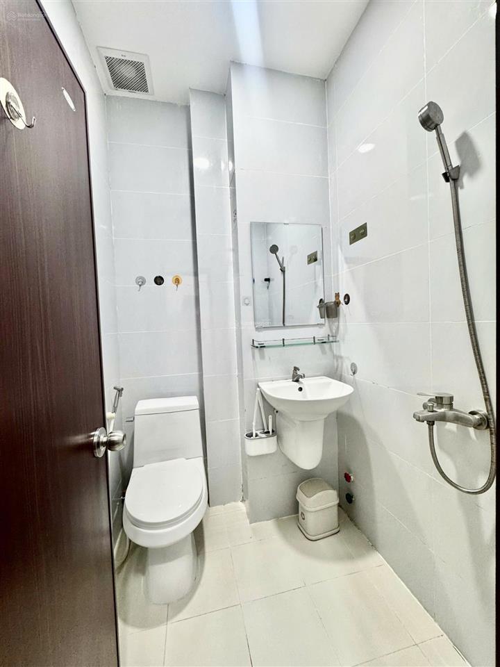 Phòng studio đủ nội thất chỉ 4.8tr/tháng, 79 hồ bá kiện quận 10  0944 397 ***