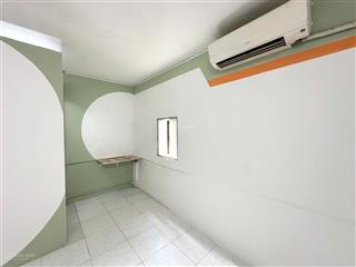 Phòng trọ giá rẻ ngay sân bay chỉ 2.6tr/tháng, 21 trường sơn q. tân bình(đối diện cv hoàng văn thụ)