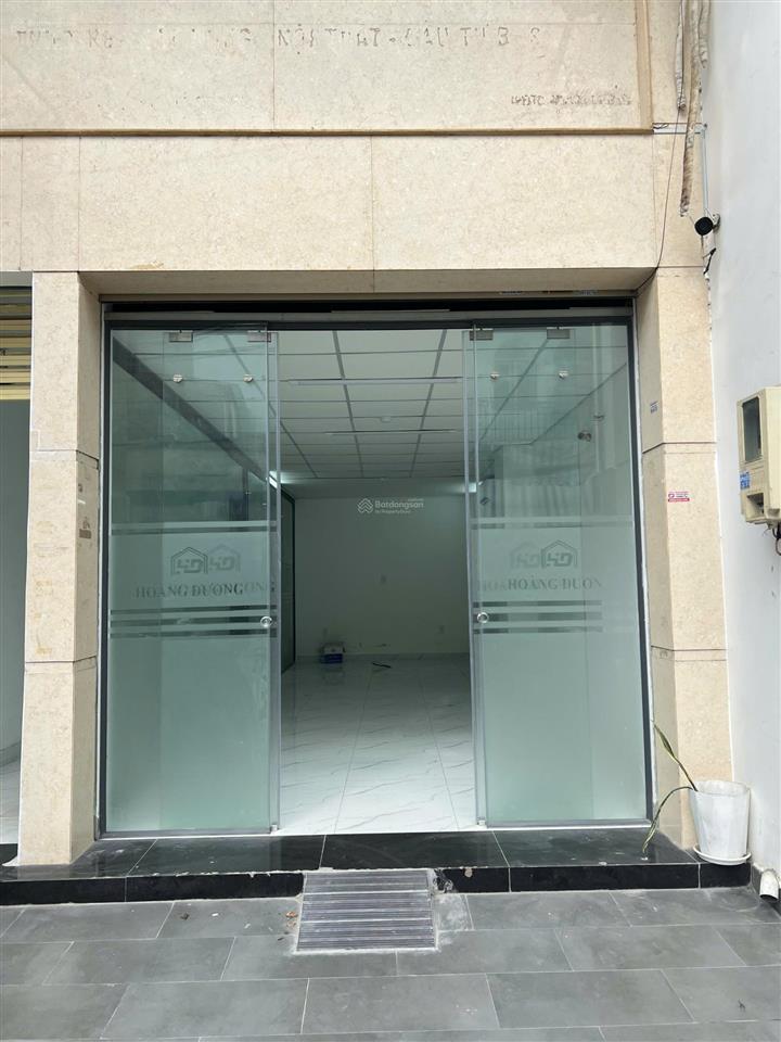 Cho thuê văn phòng đại diện, 14tr/tháng, mt 79 hồ bá kiện quận 10  0944 397 ***