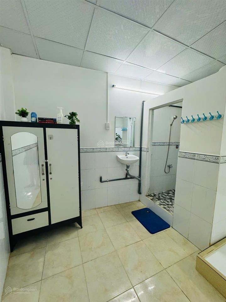 Chdv 45m2 đủ nội thất chỉ 4.5tr/tháng, cách đh văn hiến chỉ 300m. 613 âu cơ tân phú
