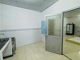 Chdv 45m2 đủ nội thất chỉ 4.5tr/tháng, cách đh văn hiến chỉ 300m. 613 âu cơ tân phú